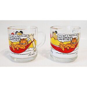 2 Vintage Garfield McDonald's Collector Series Clear Glass Handled Mugs